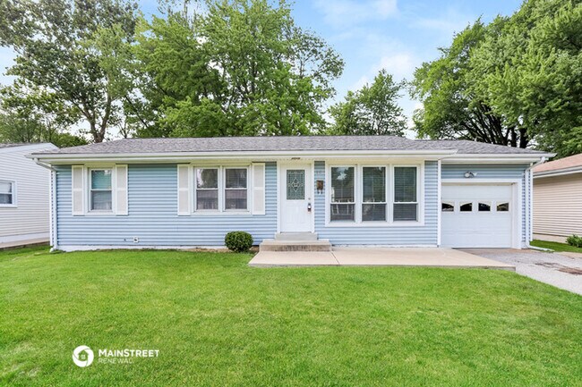Building Photo - 18 Norine Ct