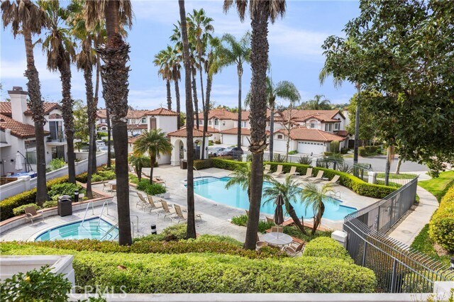 Foto del edificio - 75 Vía Lampara