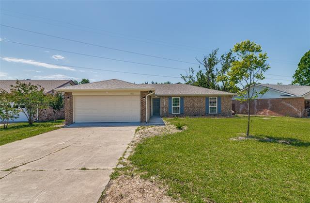 Building Photo - 1502 Staple Dr