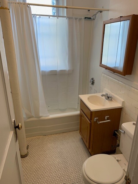 Building Photo - 15 Walbridge St