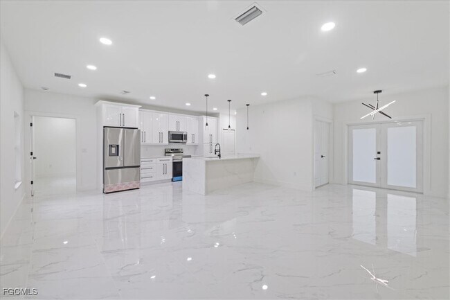 Building Photo - 2607 50th St W