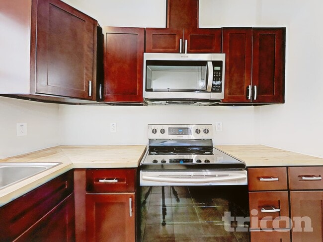 Building Photo - 21223 Cherry Canyon Ln