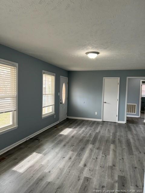 Building Photo - 301 Rail Fence Ct