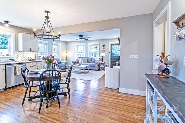 Foto del edificio - 362 Osborne Rd