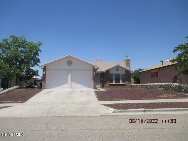 Primary Photo - 733 Colchester Dr