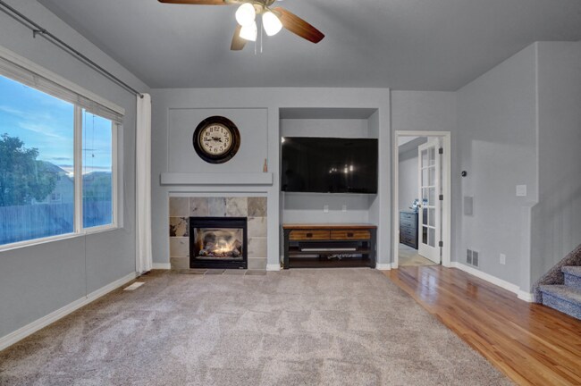 Foto del edificio - 10614 Rhinestone Dr