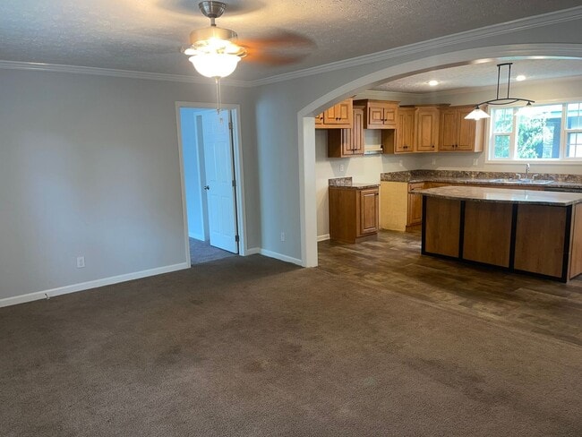 Foto del edificio - Beautiful 3 Bedroom Home in Lockwood Community!