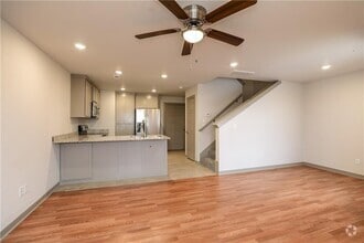 Building Photo - 3412 SW Vel Mews