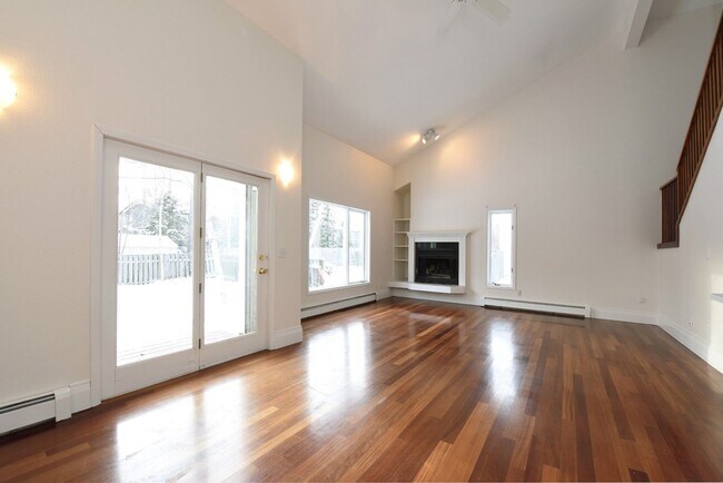 Building Photo - 41s3504