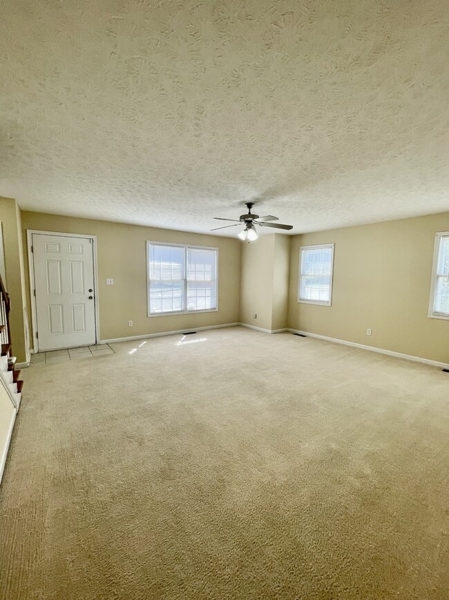 Building Photo - 525 Northwynd Cir