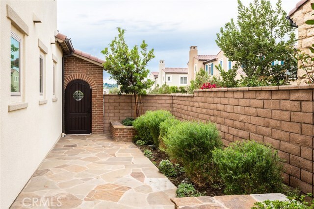 Foto del edificio - 136 Long Fence