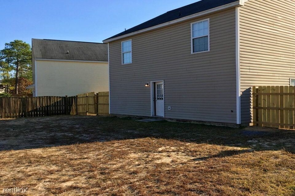 Building Photo - 1213 Waverly Place Dr
