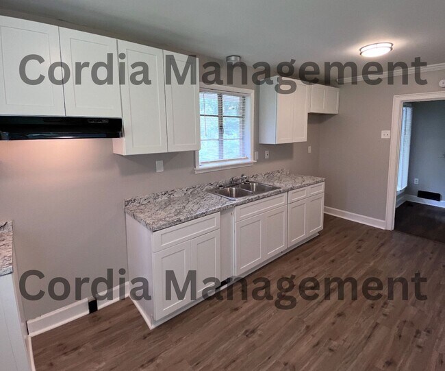 Foto del edificio - 2 Bedroom For Rent in Decatur - Gorgeous H...