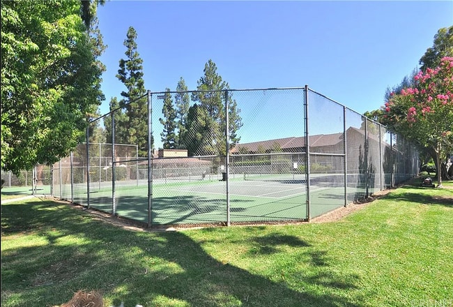Building Photo - 9708 Amigo Ave