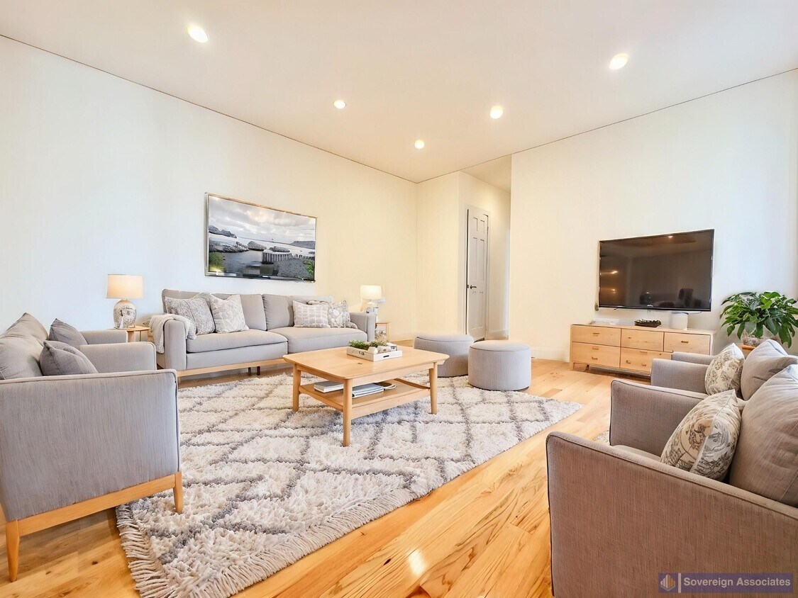 Foto principal - 106 Fort Washington Ave