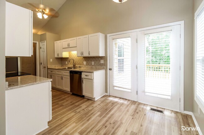 Foto del edificio - 2503 Northfork Terrace, High Point, NC 27265