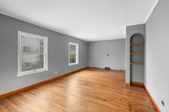 Foto del edificio - 296 E 148th Pl