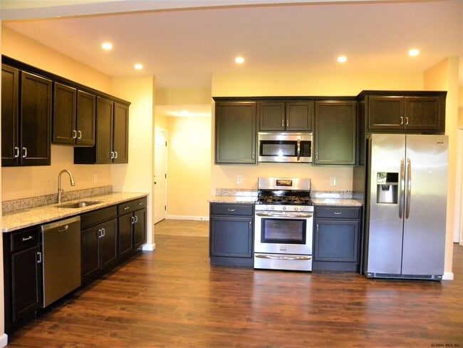 Building Photo - 21 Guideboard Rd