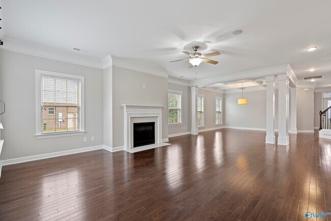 Foto del edificio - 16183 Evarard Dr NW