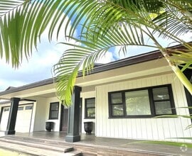 Building Photo - 1009 Lunaai Pl