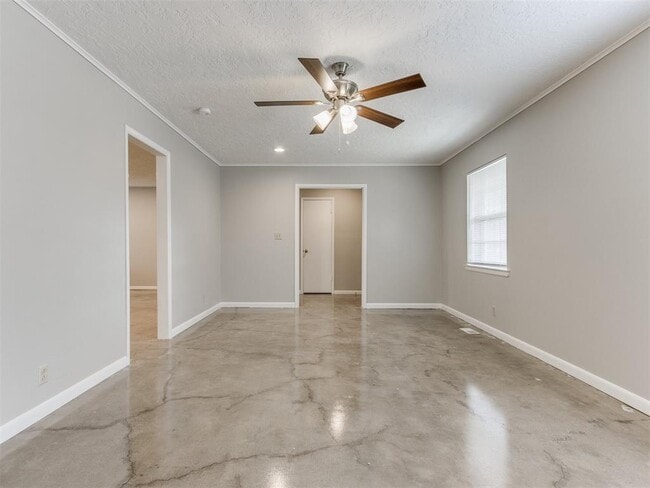 Foto del edificio - 2609 Brentwood Dr