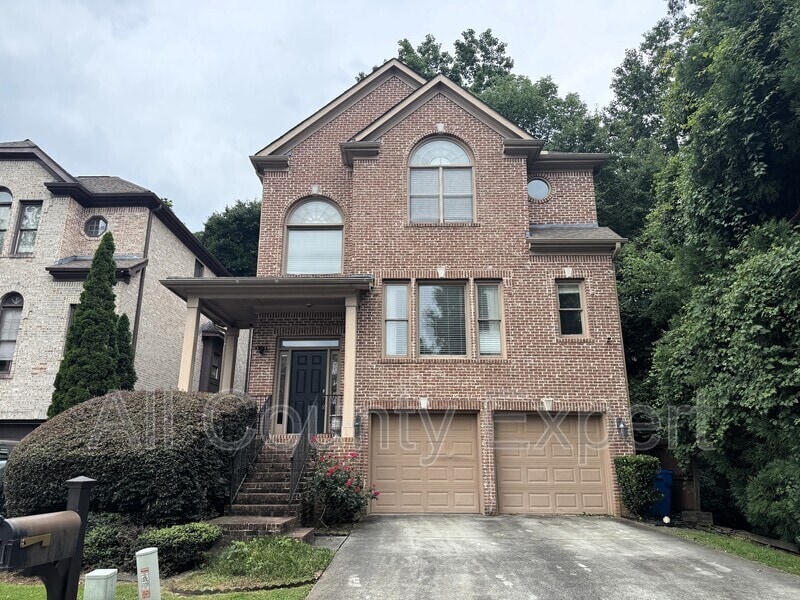 Photo - 871 Lenox Ct NE
