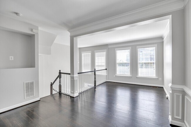 Building Photo - 15598 Avocet Loop