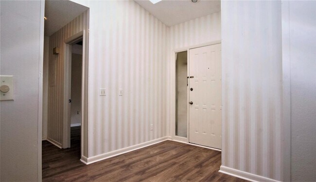 Foto del edificio - 13095 Belhaven Ct