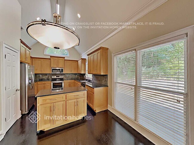 Foto del edificio - 14 Whitegrass Ct
