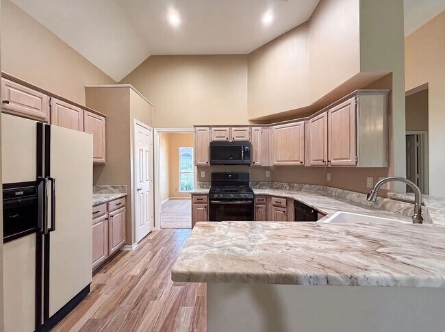 Foto del edificio - 5108 Quail Ridge Dr