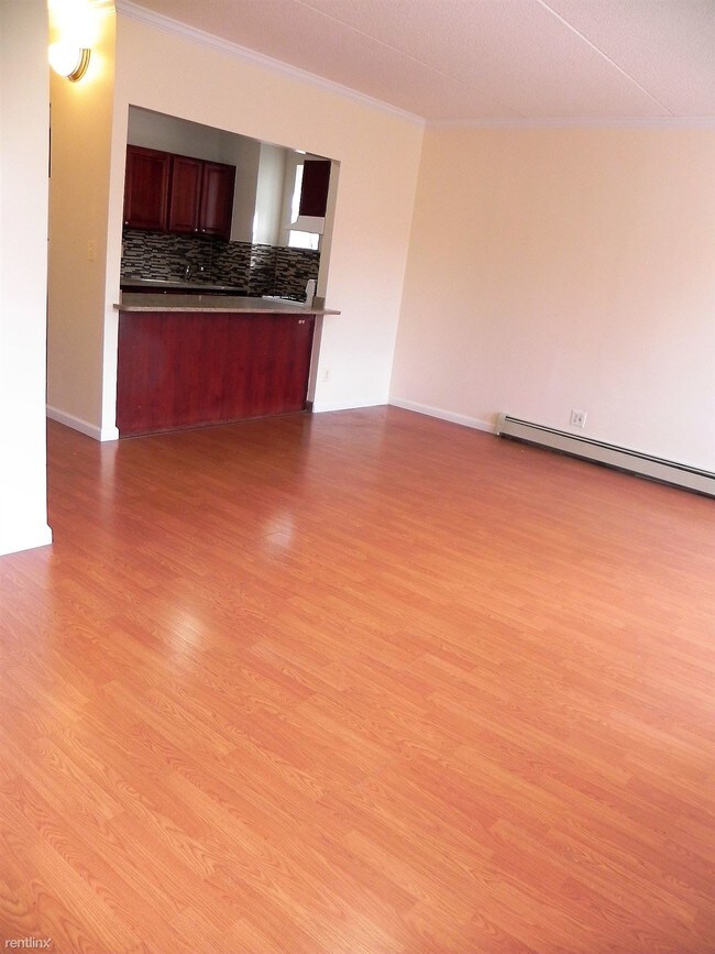 Foto del edificio - 463 Central Ave