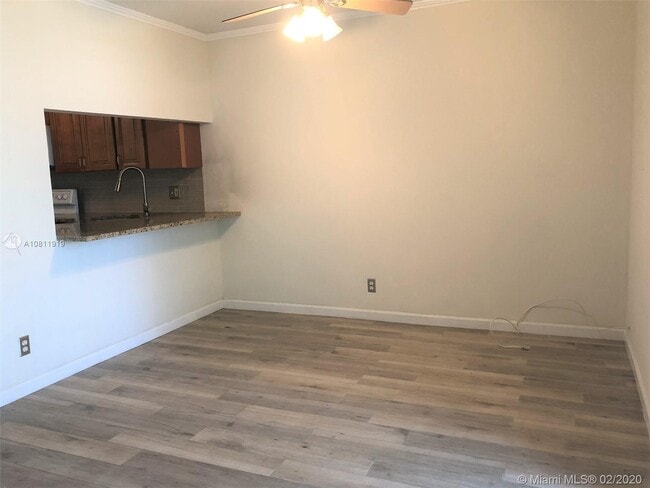 Building Photo - 785 SE 1st Way  77 Deerfield Beach Fl 33441