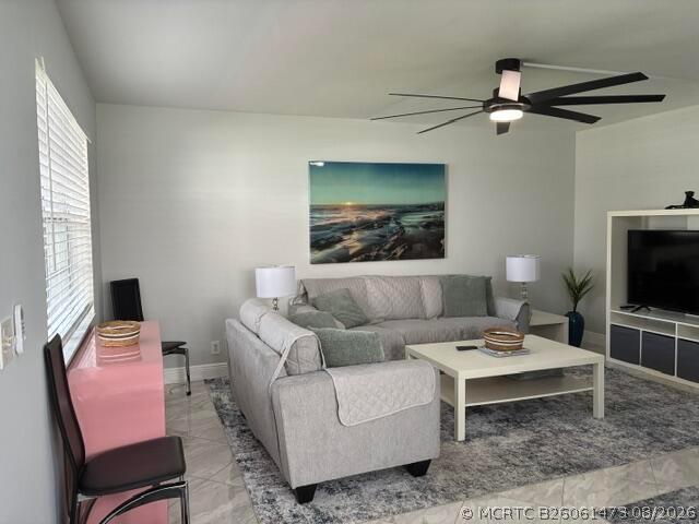 Foto del edificio - 626 Normandy Ln