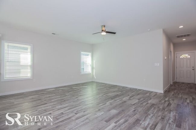 Building Photo - 1301 Marble St