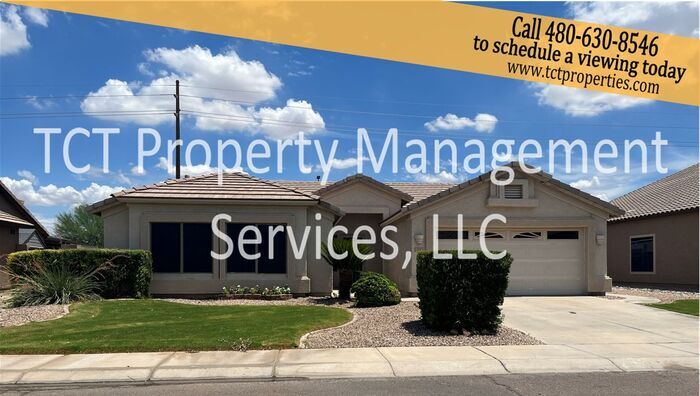 Foto principal - Updated 3 Bedroom Home In Gilbert!