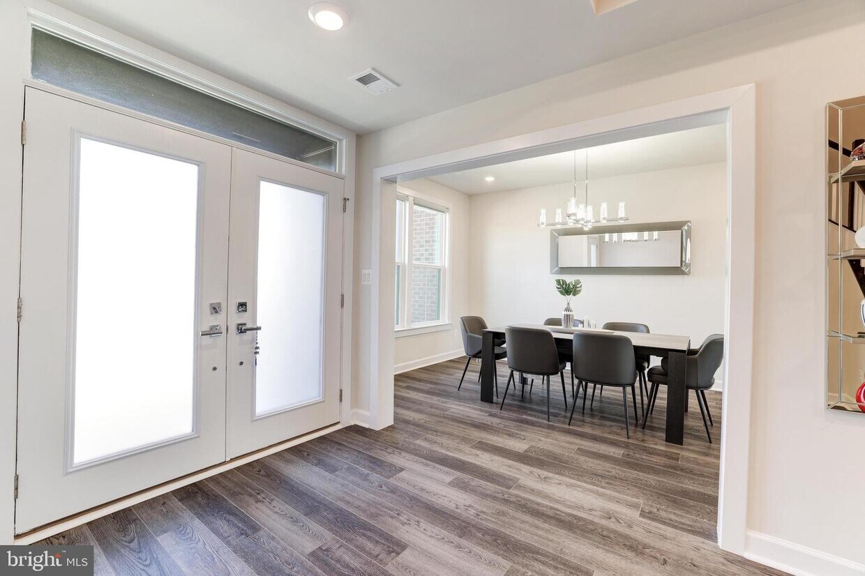 43373 Dewey Sq, Ashburn, VA 20148 Townhouse for Rent in Ashburn, VA