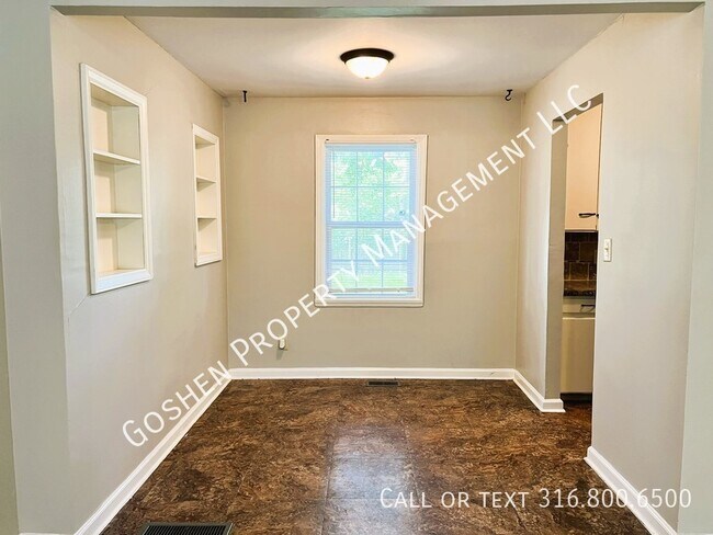 Foto del edificio - 2 Bedrooms 1 bath