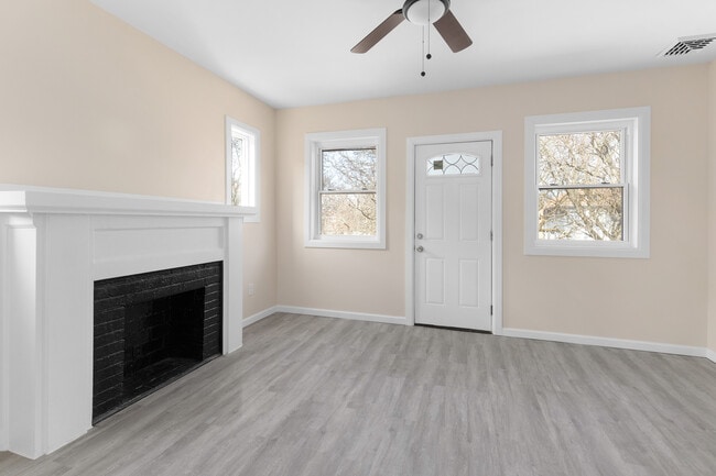 Building Photo - 2995 Richton St