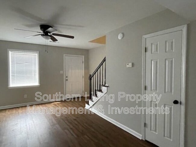 Building Photo - 250 Nixon Rd