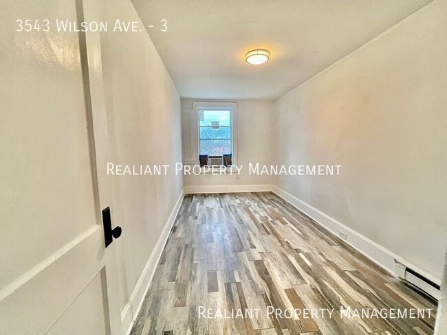 Building Photo - 3543 Wilson Ave
