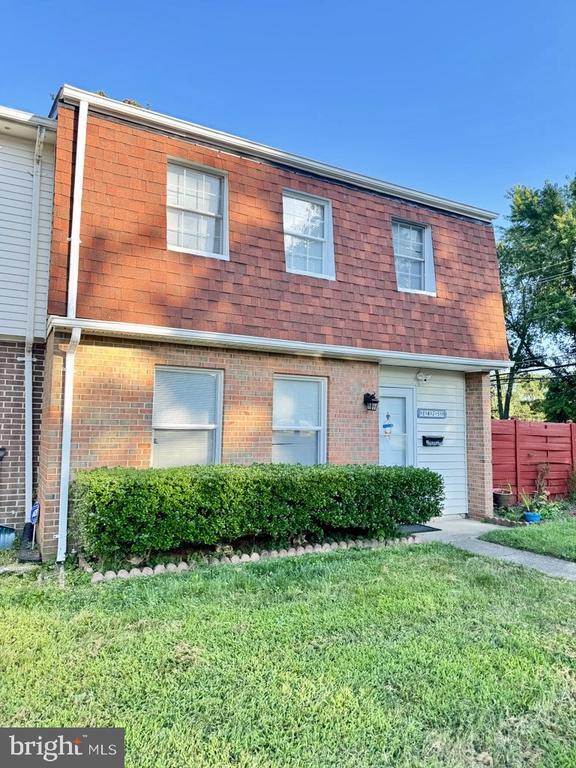 Building Photo - 14758 Tamarack Pl