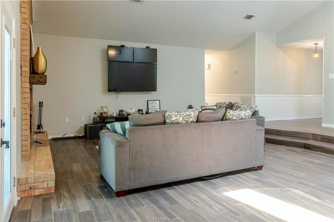 Building Photo - 3207 Turtle Grove Cir
