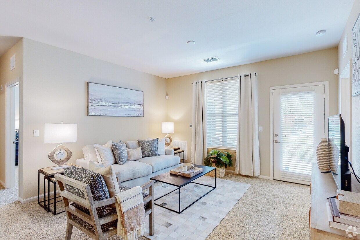 Spring Creek Apartments in Crestview, FL