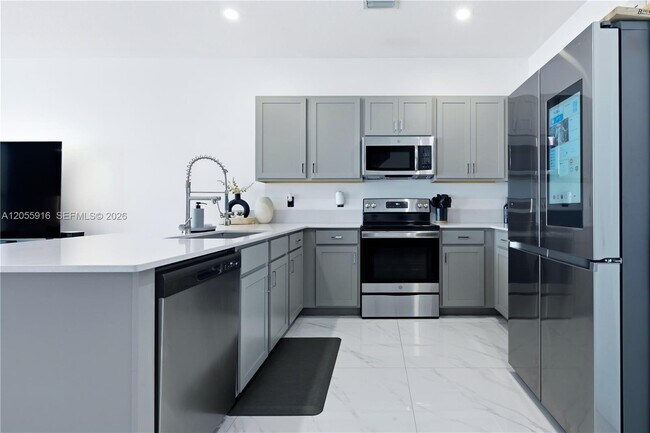 Foto del edificio - 4307 Bradbury Ct