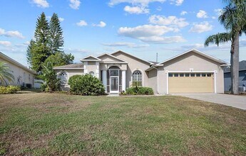Building Photo - 2276 Colony Club Dr