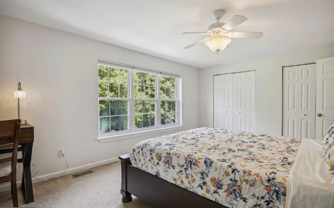 Building Photo - 5205 Cannes Ct