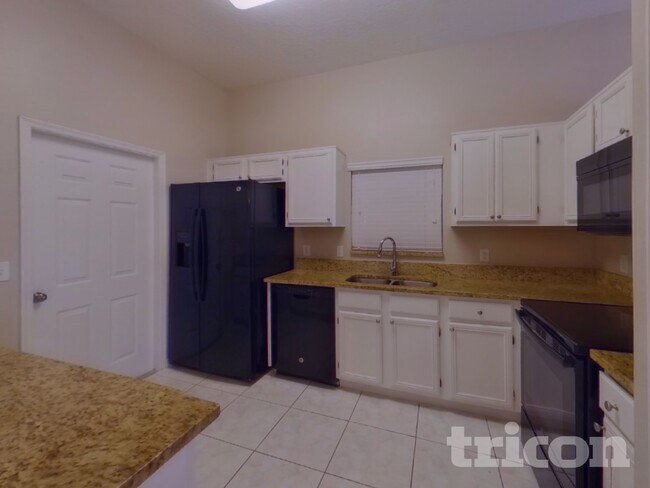 Building Photo - 831 Monroe Harbor Pl