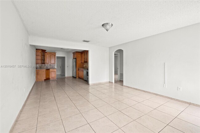 Foto del edificio - 1800 SW 97th Ave