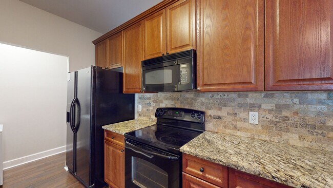 Foto del edificio - Lenox Village 2 Bedroom