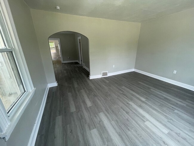 Building Photo - SECTION 8 and EDEN Accepted! Spacious, Newly Renovated 4-Bedroom Home!!